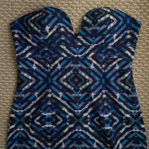 NBD STRAPLESS DRESS - Picture 3 of 12